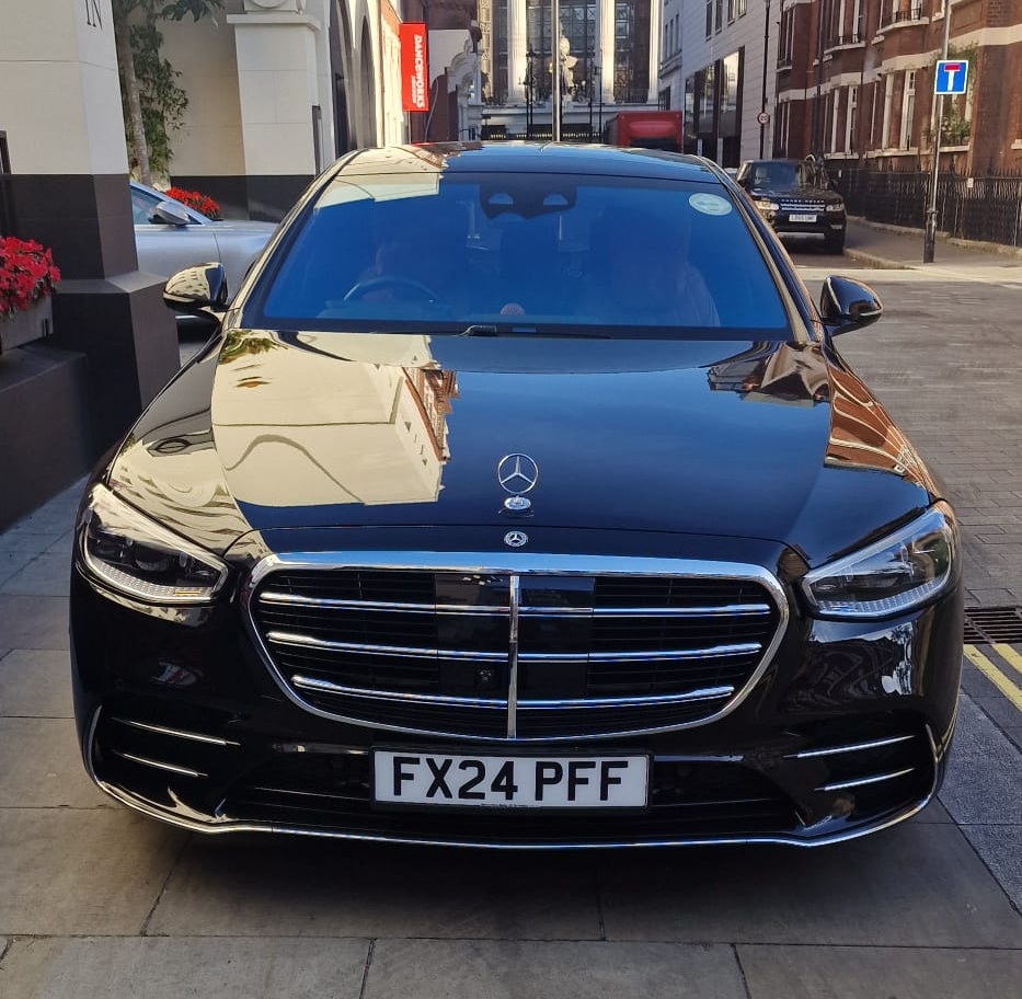 Mercedes S-Class Side View